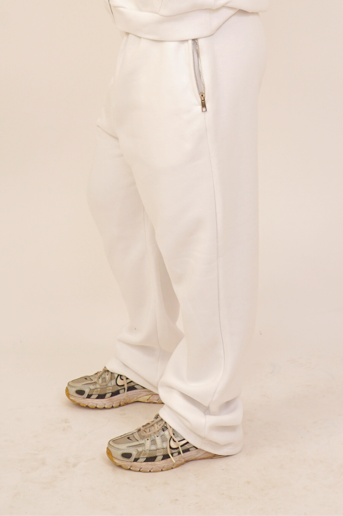 White twosides jogging